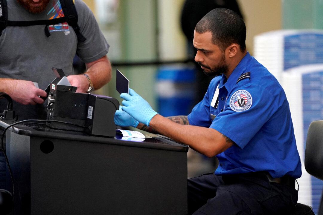 More Than 1,000 TSA Officers Have Quit Amid Shutdown