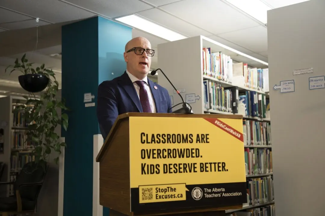 Alberta Teachers Union Files Court Action Over Back-to-Work Legislation