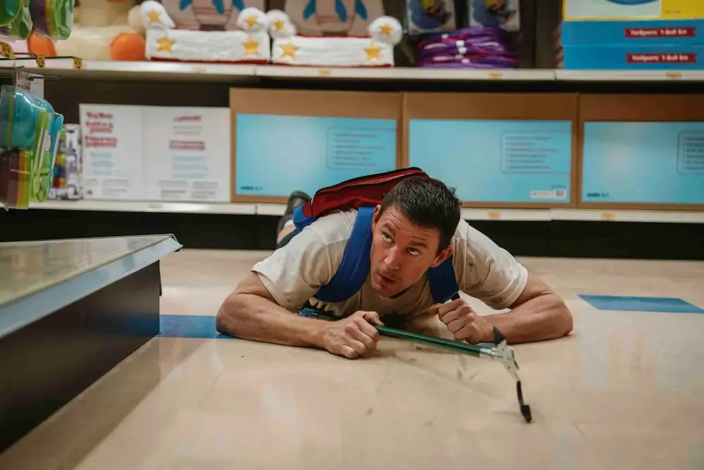 ‘Roofman’: Using Military Skills for a Life of Petty Crime