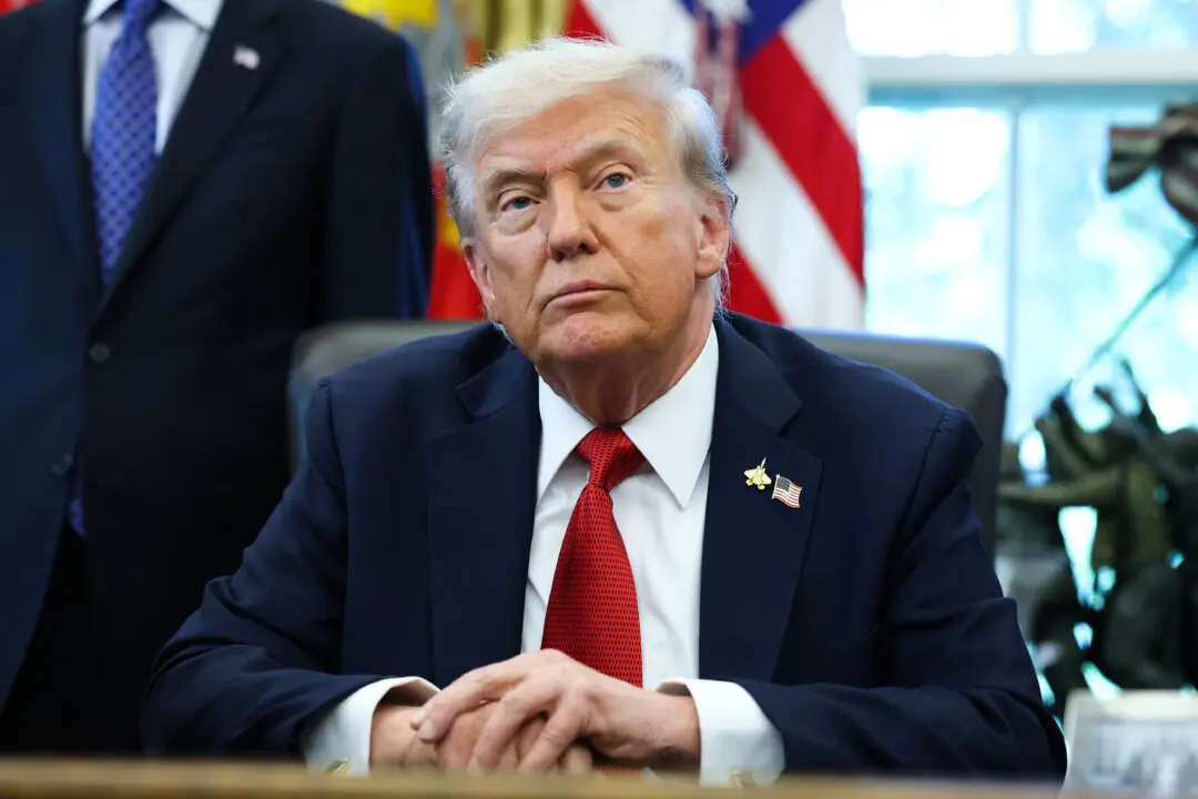 Trump to Impose New 100 Percent Tariff on China on Nov. 1