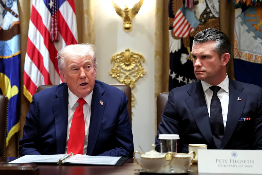 Trump, Officials Tout Efforts to Combat Drug Cartels, Human Trafficking