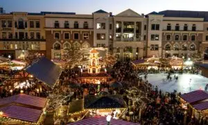 5 Best Places to Catch the Holiday Magic in America