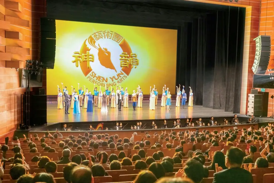 Why the CCP Doesn’t Want You to See Shen Yun