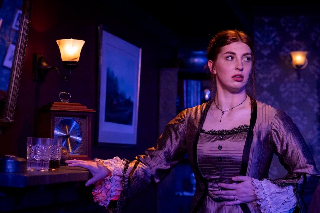 ‘Gaslight’ (Angel Street): A Taut, Suspenseful Drama