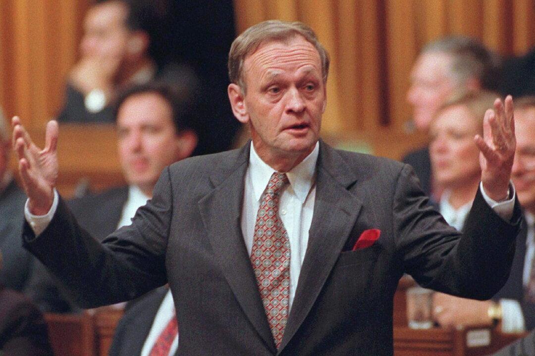 Records Reveal What Chrétien Told Ministers Before Quebec Referendum