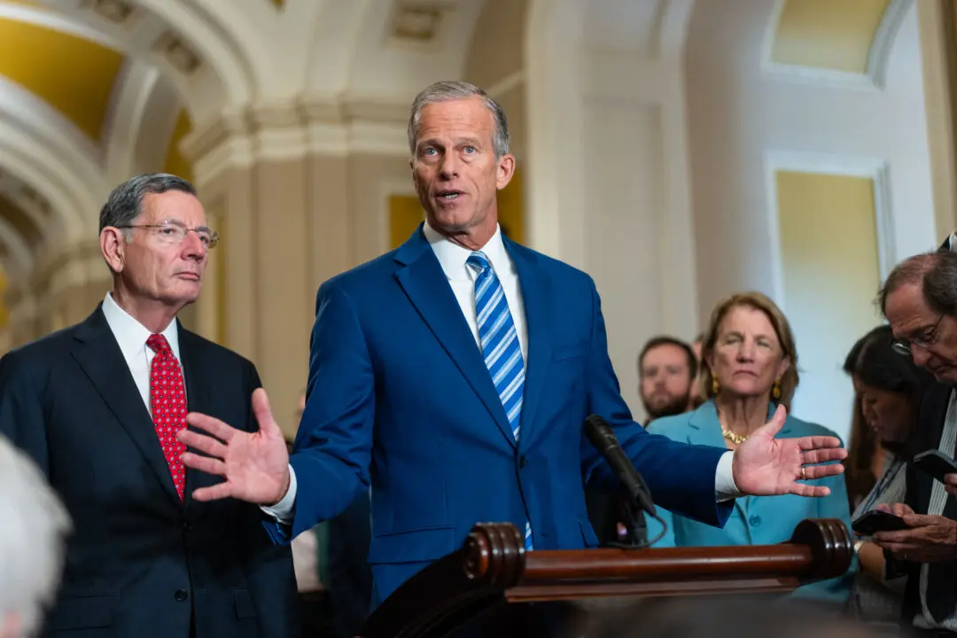 Senate to Consider Legislation Expanding Russia Sanctions, Tariffs