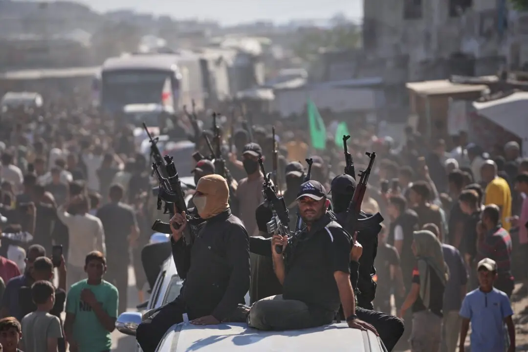 US Will ‘Go in and Kill’ Hamas If It Doesn’t Stop Violence in Gaza: Trump