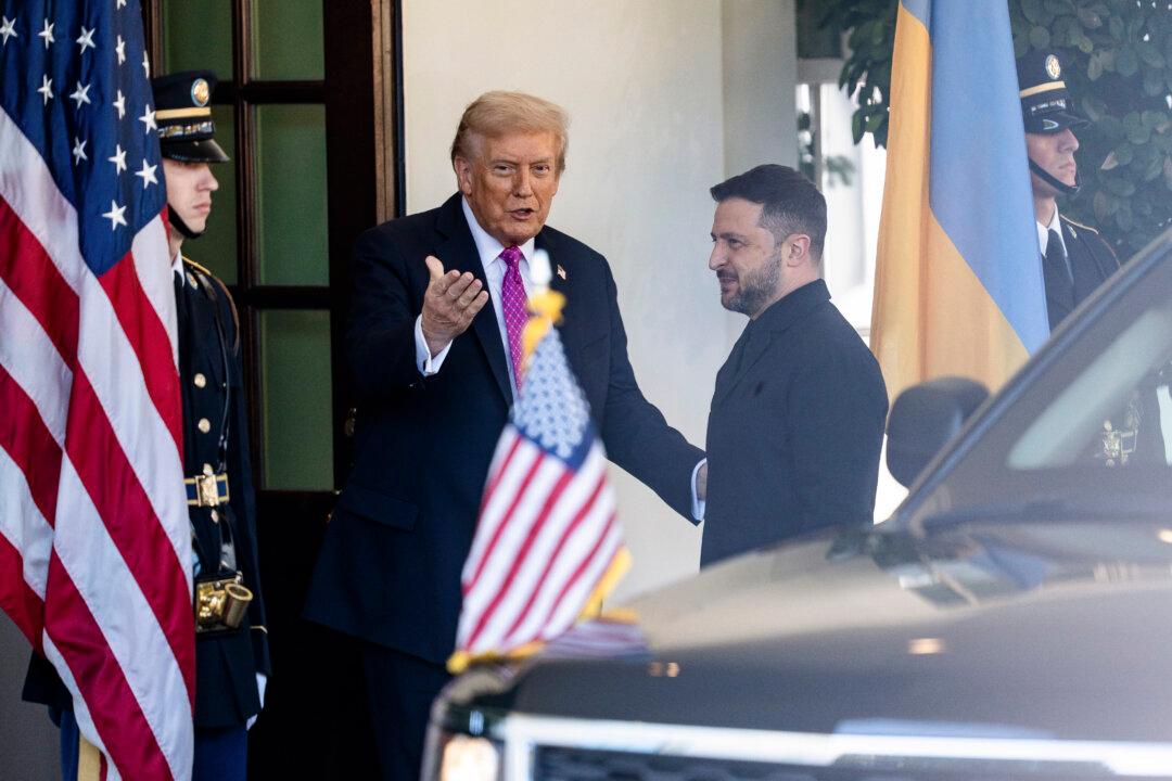 Trump Says He Hopes to End War Without Having to Consider Tomahawks for Ukraine