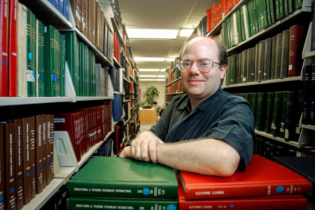 Wikipedia Co-Founder Speaks Out