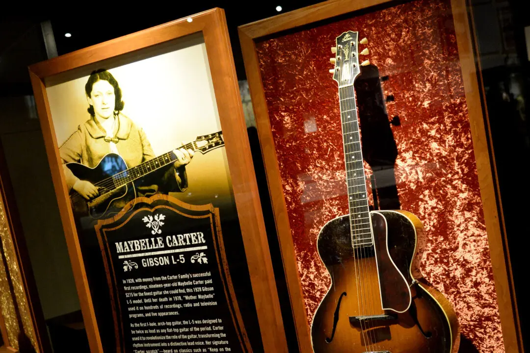 ‘Carter Scratch’: The Transformative Guitar Technique