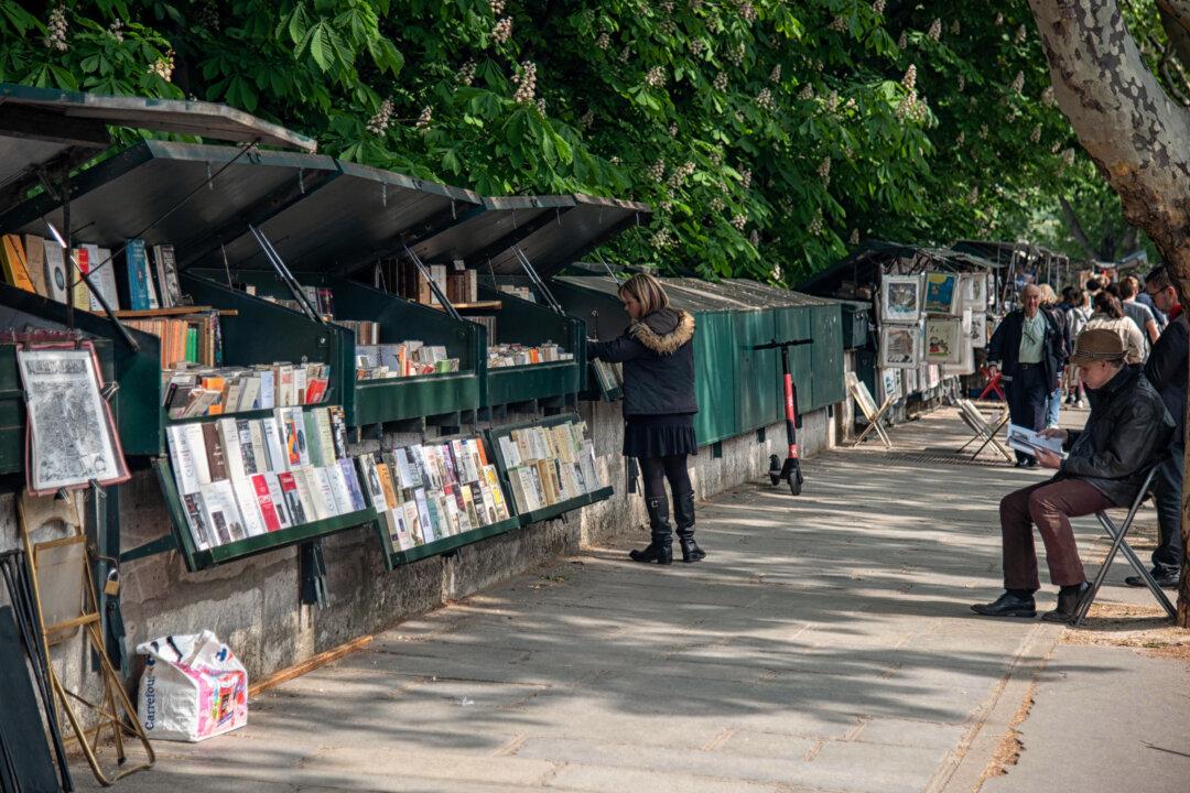 Rick Steves’ Europe: Europe by the Book