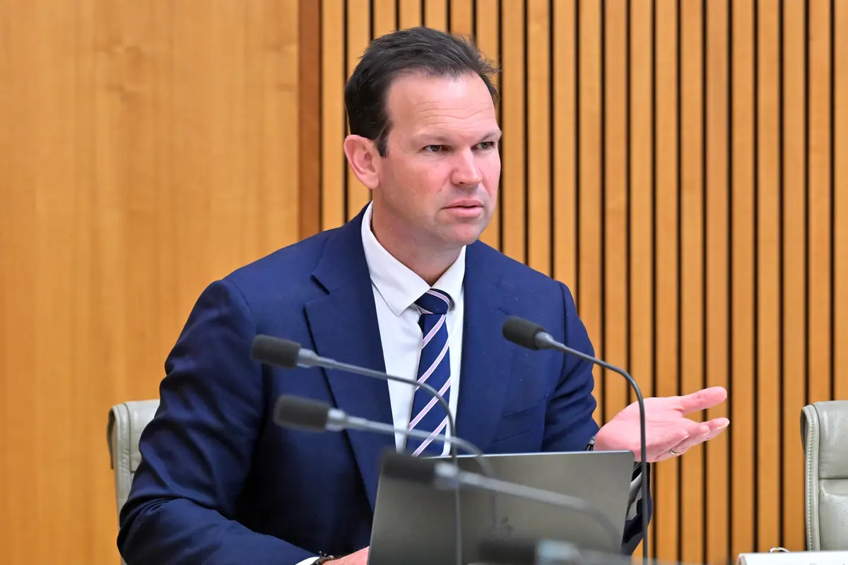 Canavan Calls for Tougher Migration Rules After Mosques Mourn Khamenei