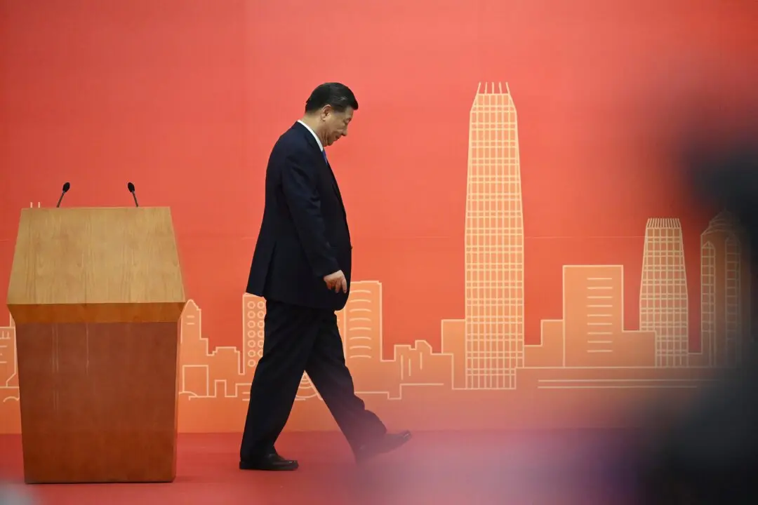 China’s Anti-Corruption Drive Deepens as Xi Moves to Secure Continued Rule