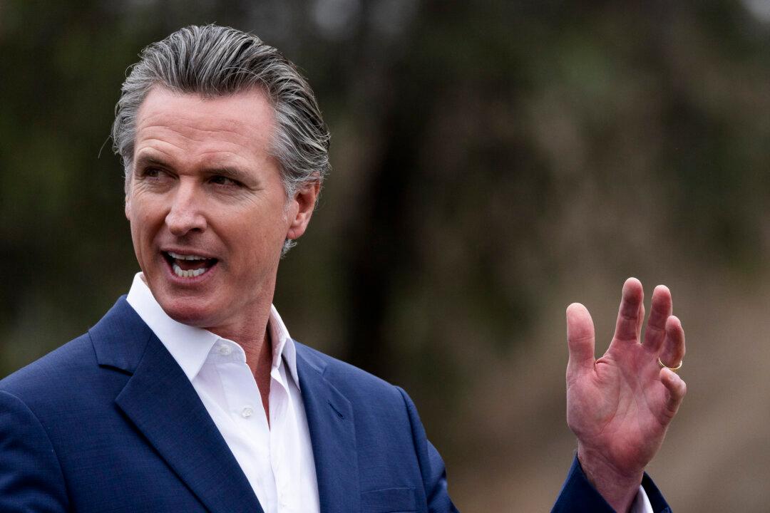 ICE Calls On Newsom Not to Release 33,179 Criminal Illegal Immigrants Into Communities