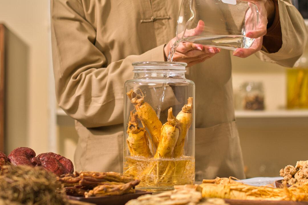 126 Survival Recipes Our Ancestors Relied On—Passed Down in ‘The Lost SuperFoods’ Book