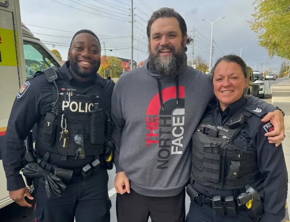 ‘This Is Not What I Was Expecting Today’: Ottawa Police Officers Deliver Baby on Side of Highway