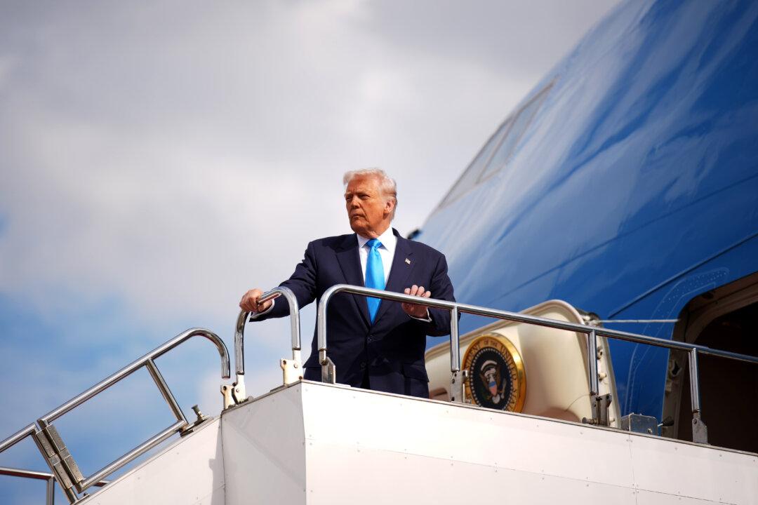 Trump Suggests US May Lower Fentanyl-Related Tariffs on China