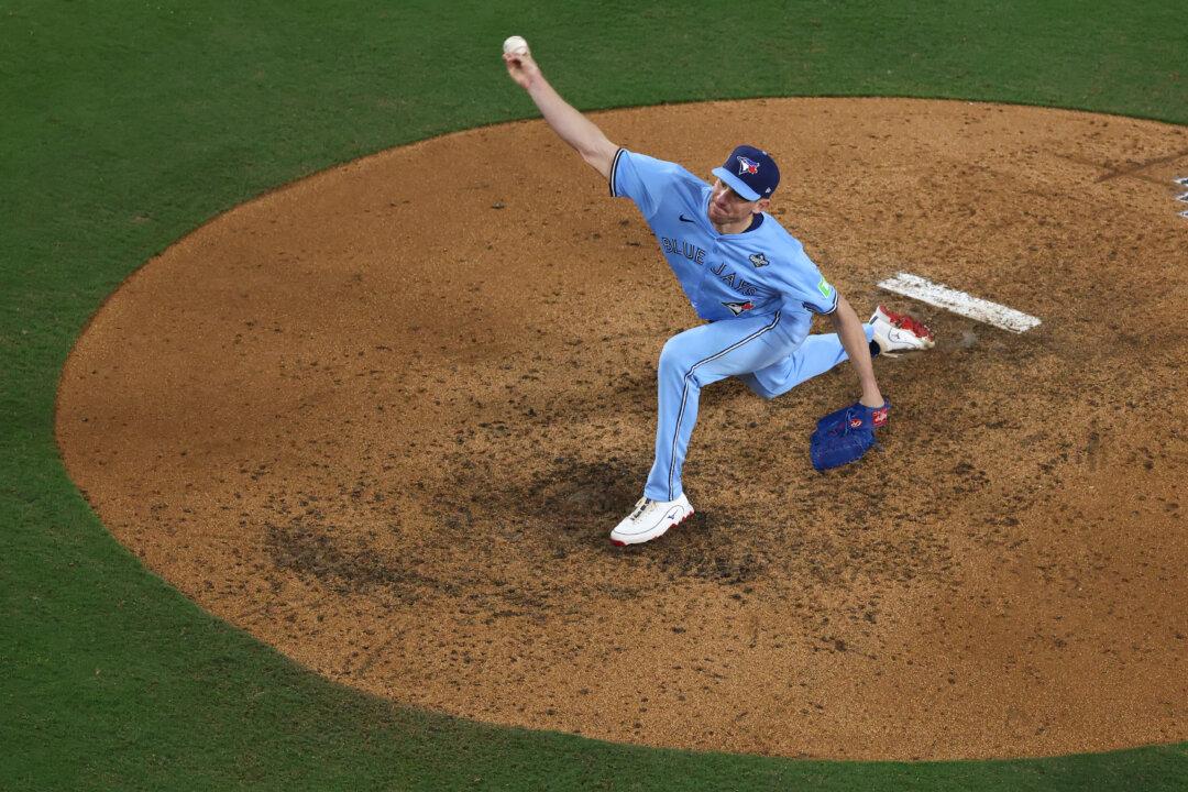 Blue Jays Even World Series With 6-2 Win Over Dodgers in Game 4