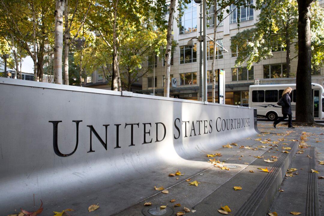 Ex-Army Sergeant Sentenced to 4 Years for Offering Secrets to China