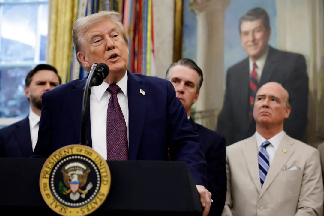 Trump Warns He Might Be Impeached If Republicans Don’t Win in 2026