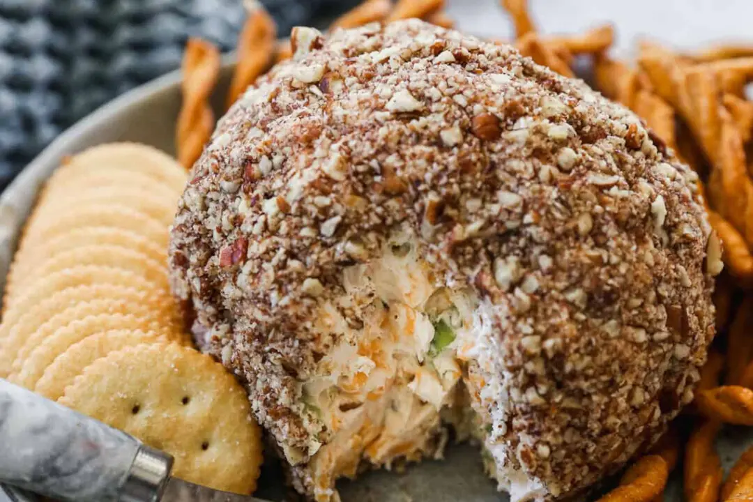 Classic Cheese Ball