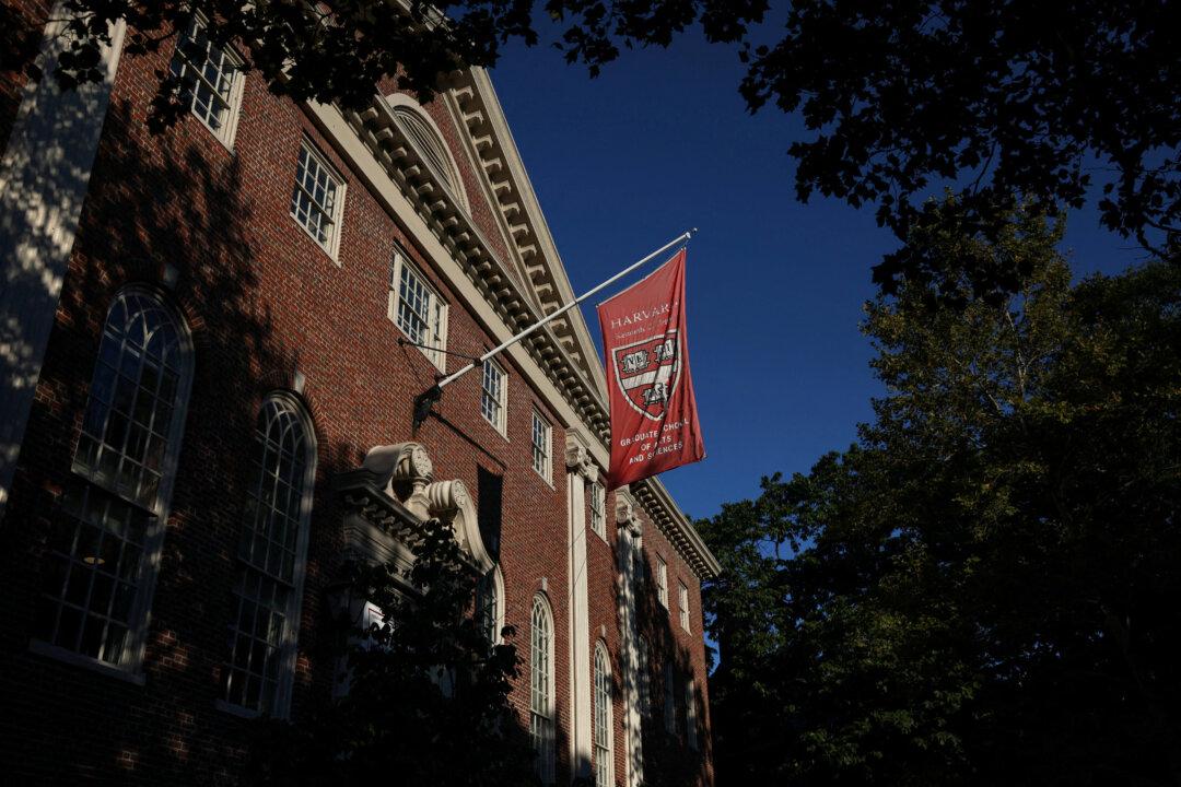 Trump Says Administration Will Seek $1 Billion in Damages From Harvard