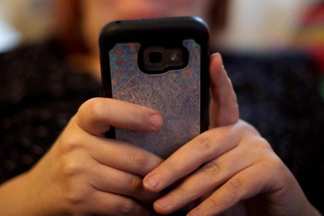 Watchdog Proposes New Rules to Clamp Down on Mobile Scam Messages