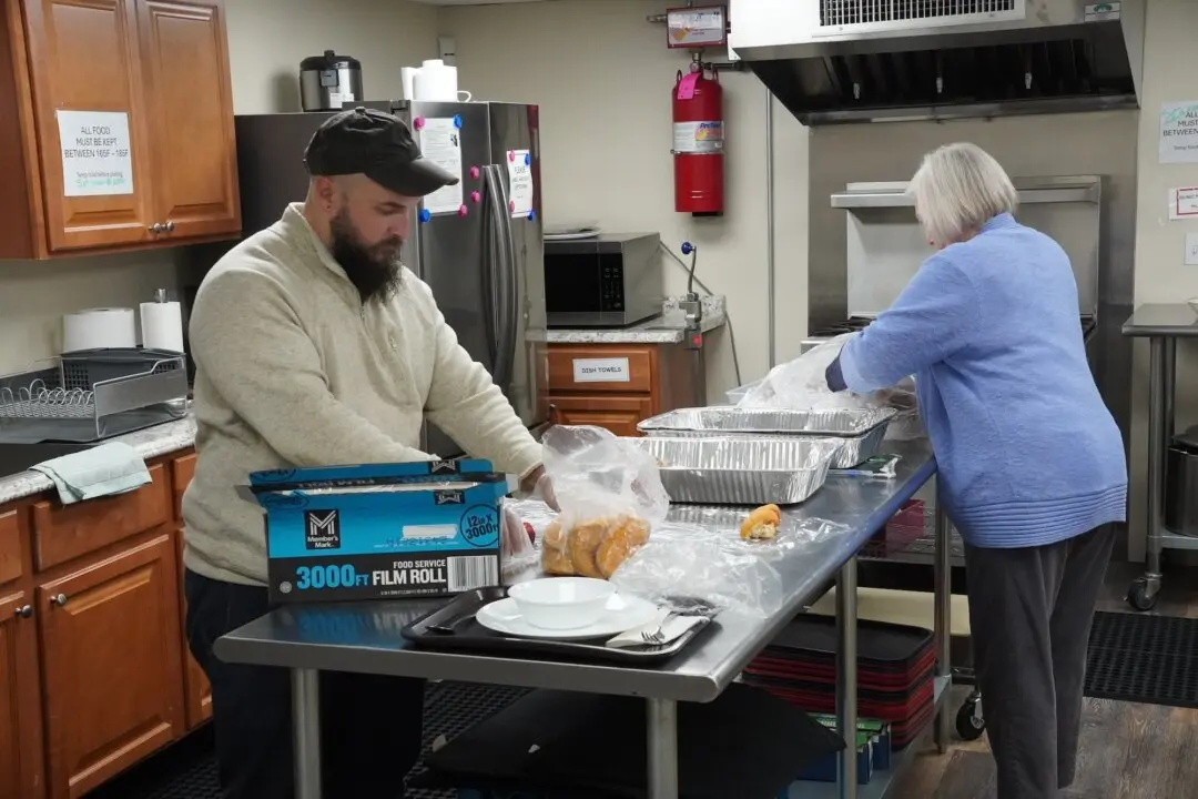 Middletown Marilyn Pierce GMIC Warming Station Opens Early for Its 18th Season