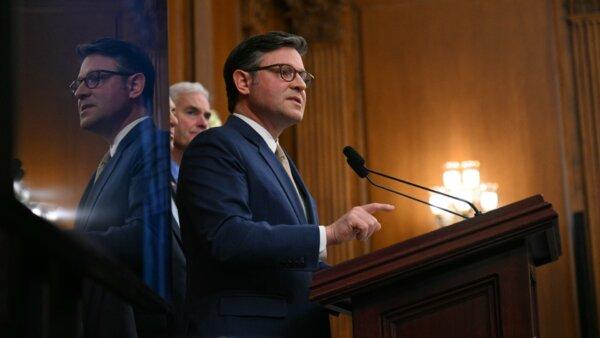 Voters Head to Polls in NYC, Virginia, New Jersey; US Government Shutdown Ties Record