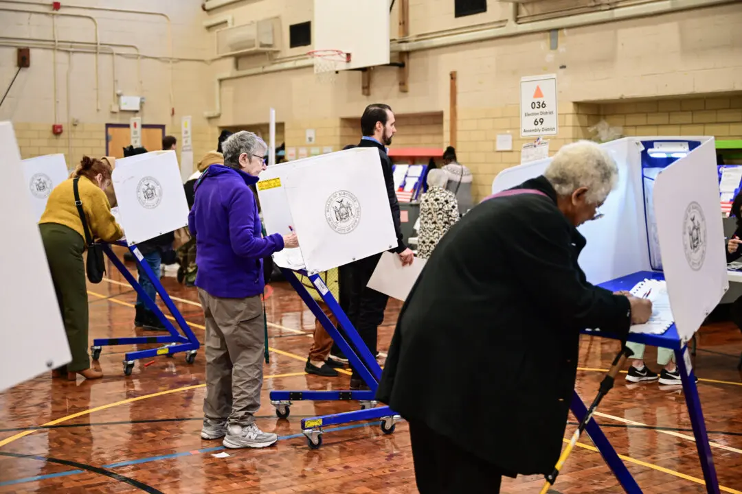 Voters Head to Polls in First General Election of Trump’s Second Term