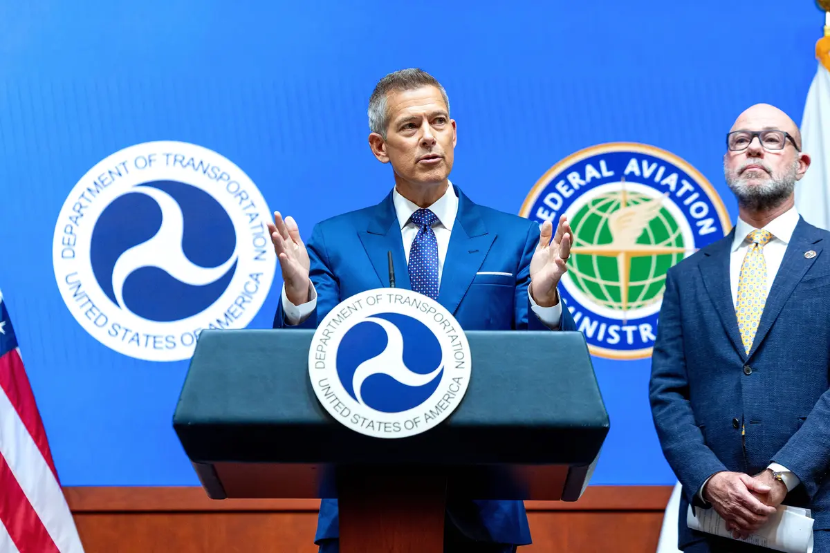 California Revokes 17,000 Illegally Issued Commercial Driver’s Licenses, DOT Says thumbnail