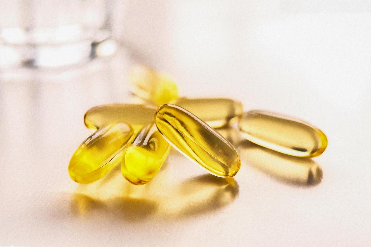 Fish Oil Nearly Halves Heart Attack Risk in Kidney Patients