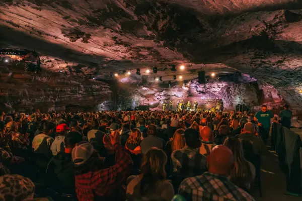 ‘The Caverns’: Tennessee’s Concerts in a Cave
