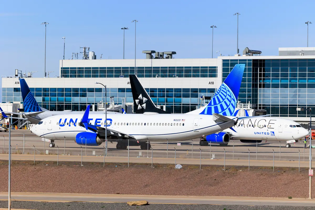 FAA Flight Cuts Won’t Lift Immediately With End of Shutdown: What to Know thumbnail