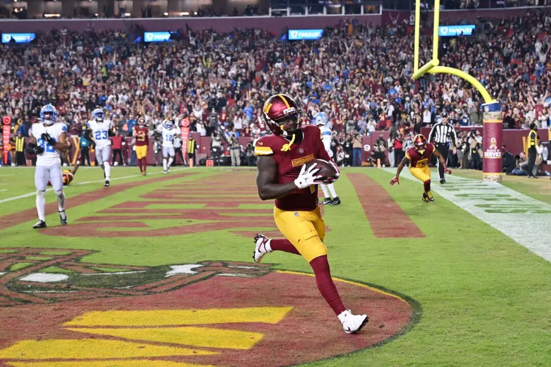 Commanders Stand By Last-Second Gamble Against Broncos