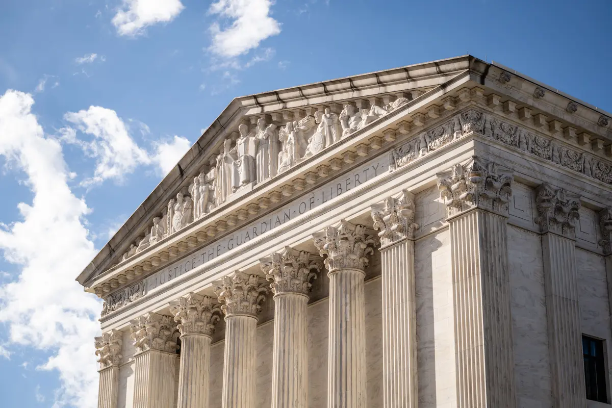 Congressional Democrats Urge Supreme Court to Limit Trump’s Power to Remove Officials of Independent Agencies thumbnail