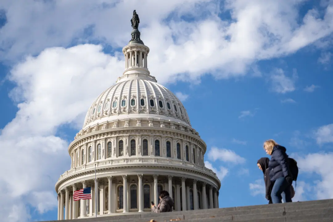 Senate Overcomes Filibuster to Advance Bill to End Shutdown