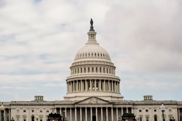 LIVE NOW: House Meets to Vote on Senate Bill to Reopen Government