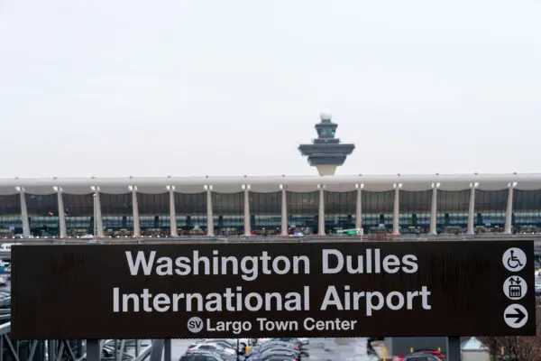 Department of Transportation Holds Event to Celebrate America’s 250th Birthday at Dulles Airport