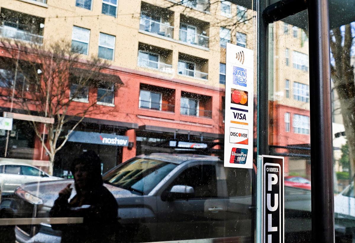 Visa, Mastercard Reach Settlement in 20-Year Feud: What This Means for Shoppers and Merchants