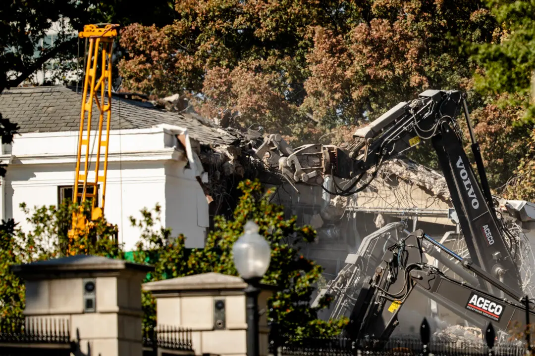 Trump Says White House East Wing Was in ‘Poor’ Shape Before It Was Torn Down