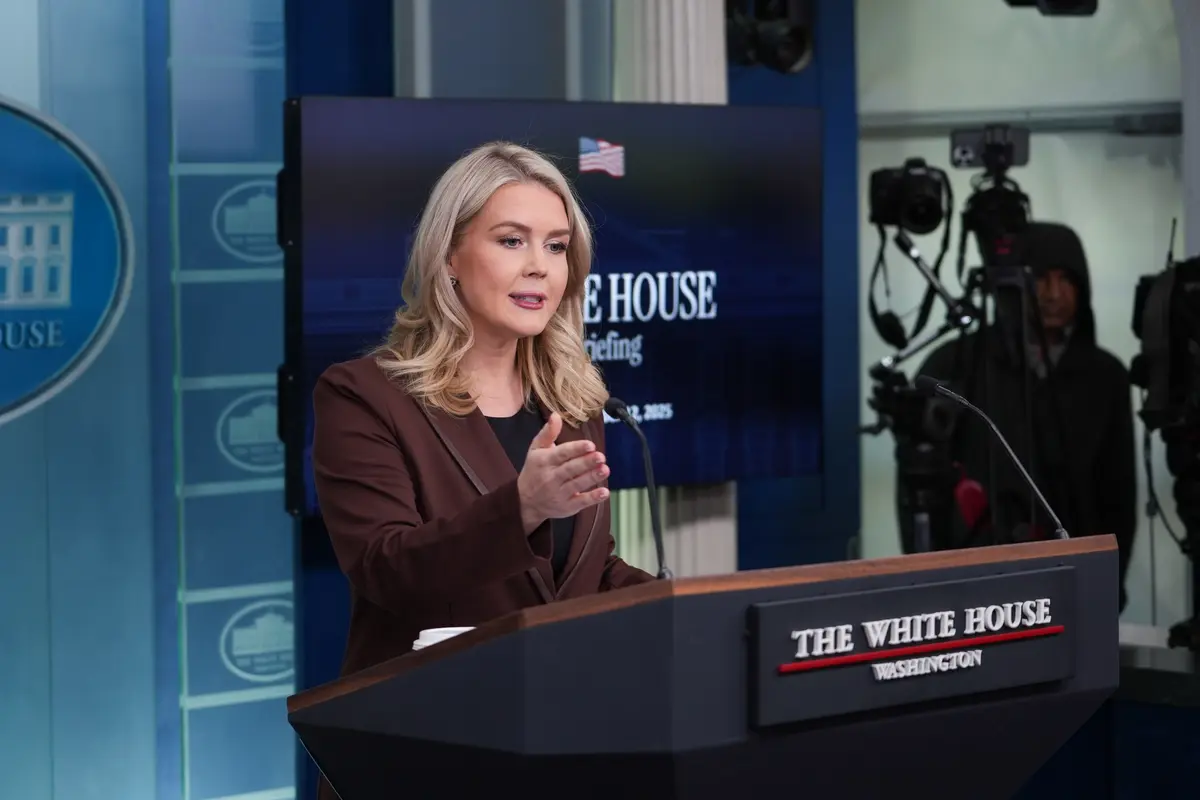 White House Responds to Epstein Emails, Calling Them Part of ‘Fake Narrative’ thumbnail