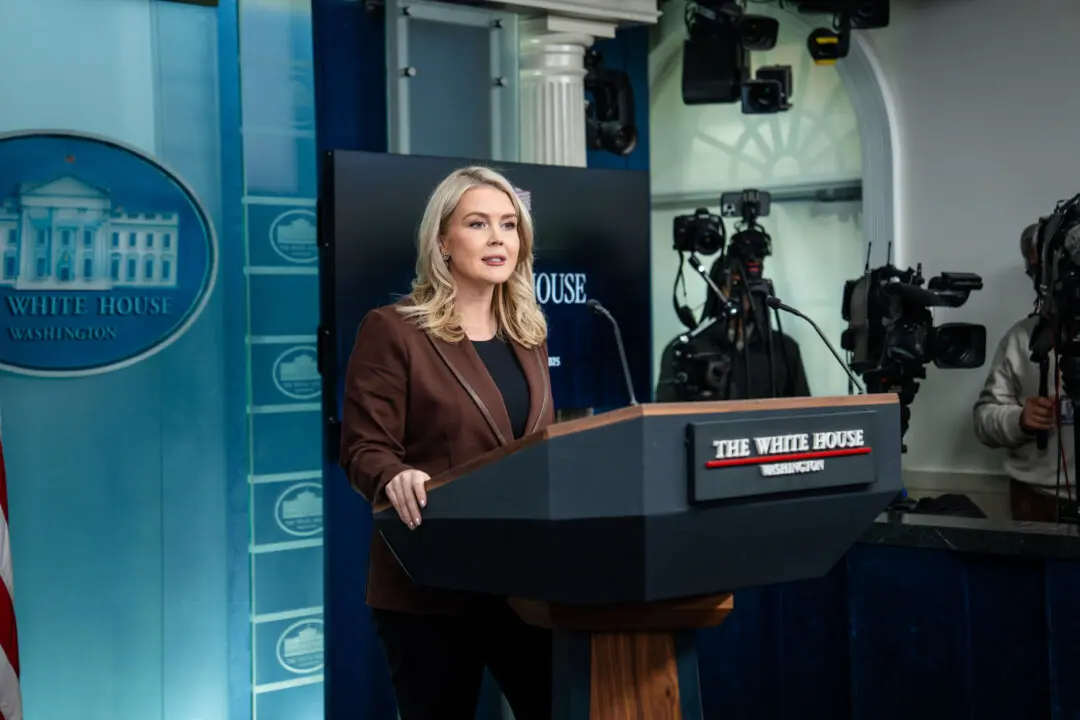 US Working ‘Quietly’ on Russia–Ukraine Peace Plan: White House