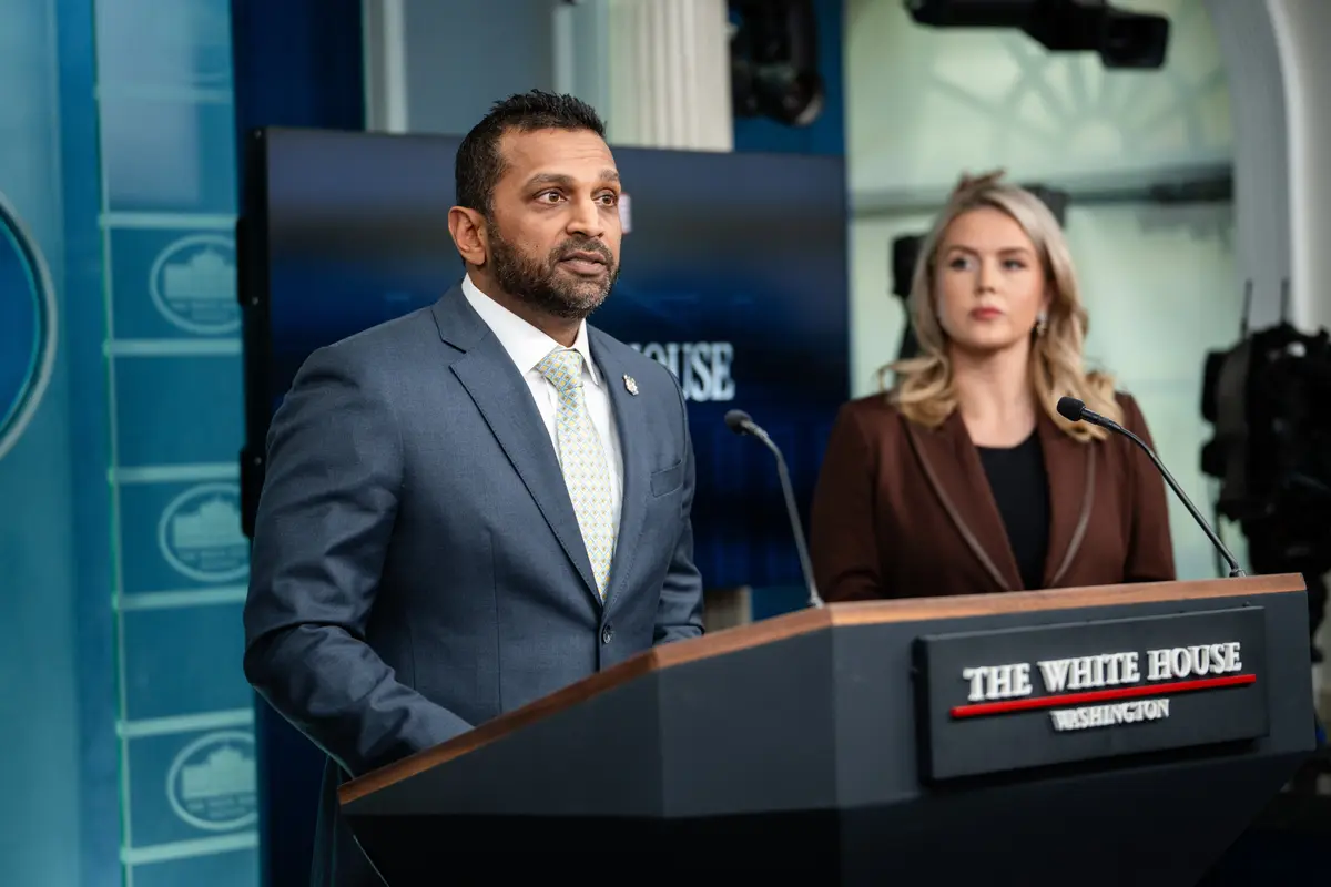 FBI Director Says China Agreed to Curb Fentanyl Precursors thumbnail