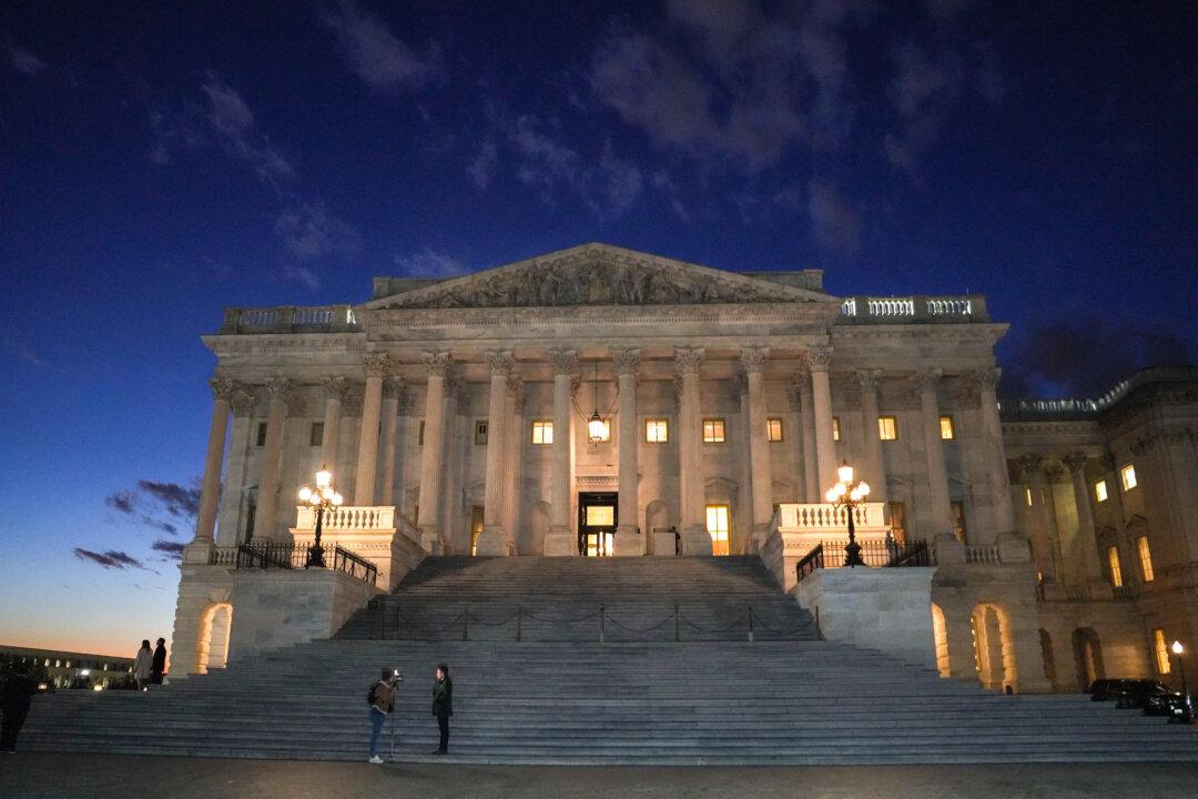 Longest-Ever Shutdown Ends