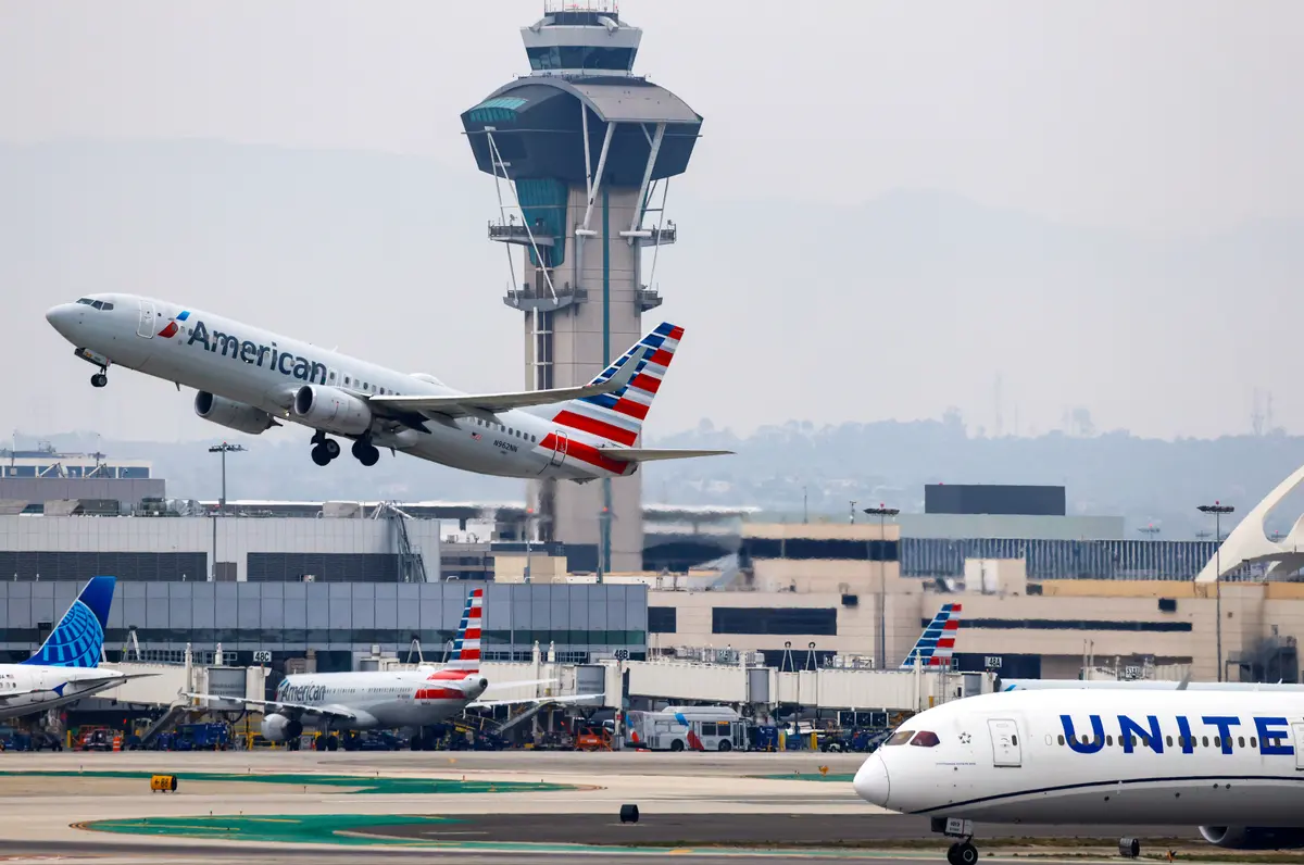 Government Reopens After Longest Shutdown in US History: 4 Things to Know thumbnail