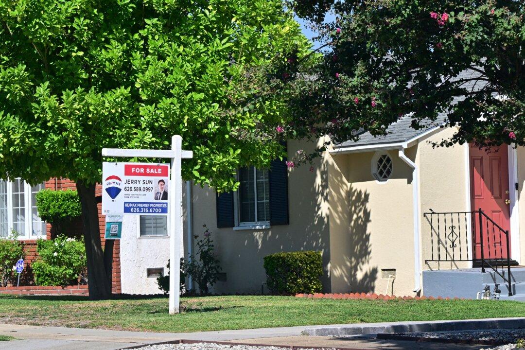 Gen Z Delaying Homeownership, Affecting Other Life Decisions, Poll Finds