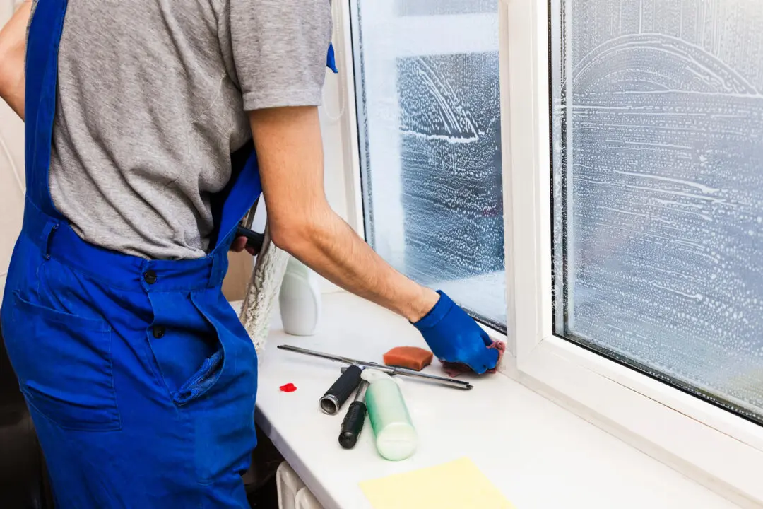 Ask Angi: How Should I Clean My Windows?