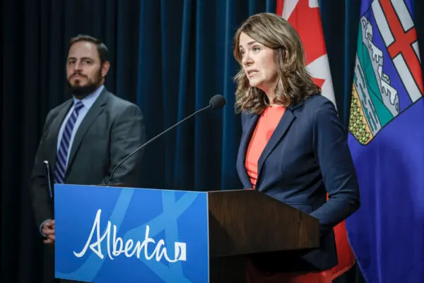 Alberta Releases Classroom Complexity Report, Says Will Implement Recommendations