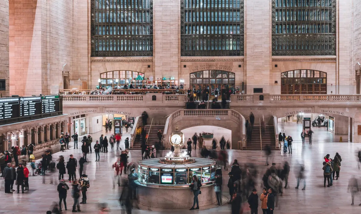 New York City’s Treasure: Feeling the Heartbeat of Grand Central Terminal thumbnail